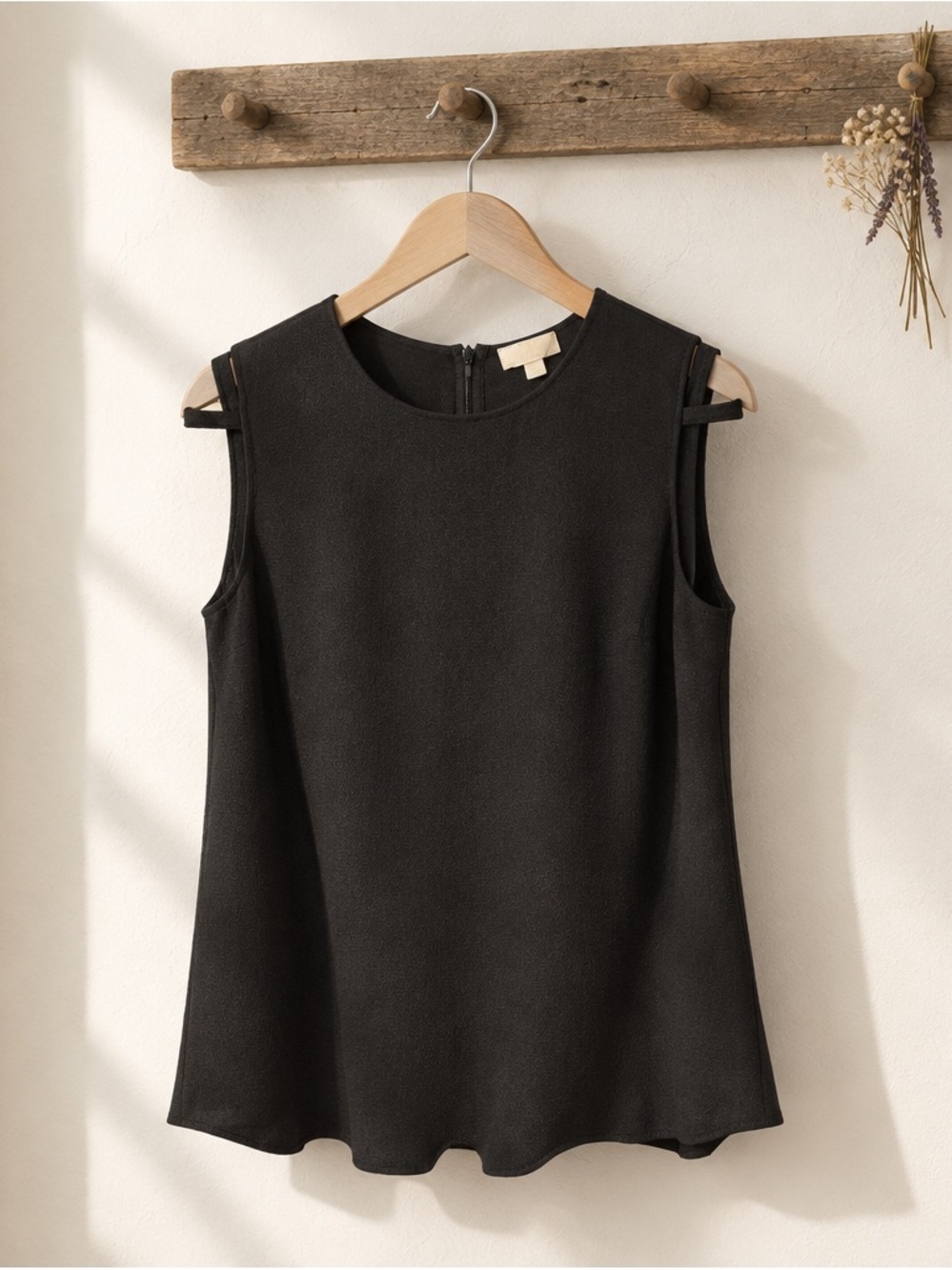 Michael Kors Black Sleeveless Round-Neck Camisole